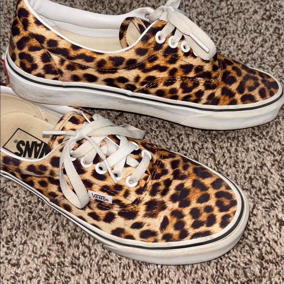 Vans Leopard Era Sneaker - Picture 7 of 8
